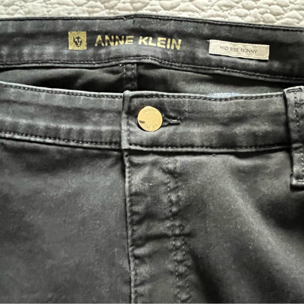 Anne Klein Women's Skinny Jeans - Black